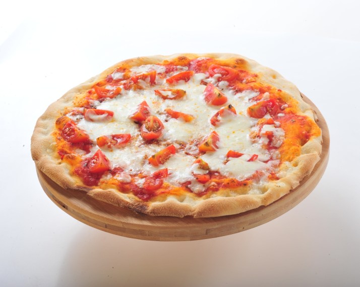 פיצה מרגריטה צילום אלמוג דביר
