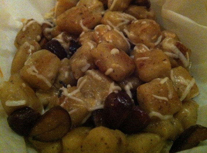 Anabel's - ביסטרו בר מסעדה עם נגיעות מהמזרח הרחוק אנאבל'ס רפי שאולי