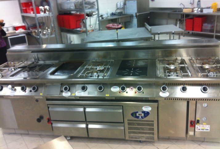 סדנת אפייה קונדיטוריה דן גורמה תל אביב