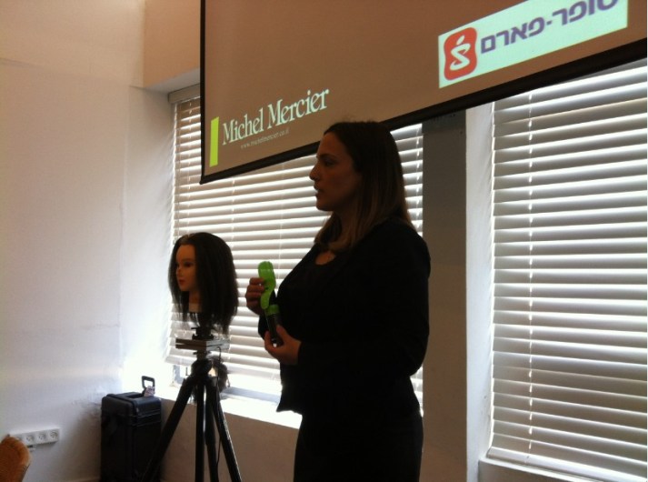  S.O.S Color Recover מבית מישל מרסייה