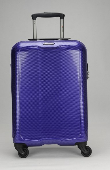 קולקציית מזוודות echolac ברשת תיק התיקים