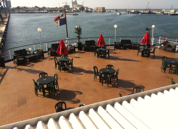 ביקור באונית הפאר גולדן איריס של מנו ספנות