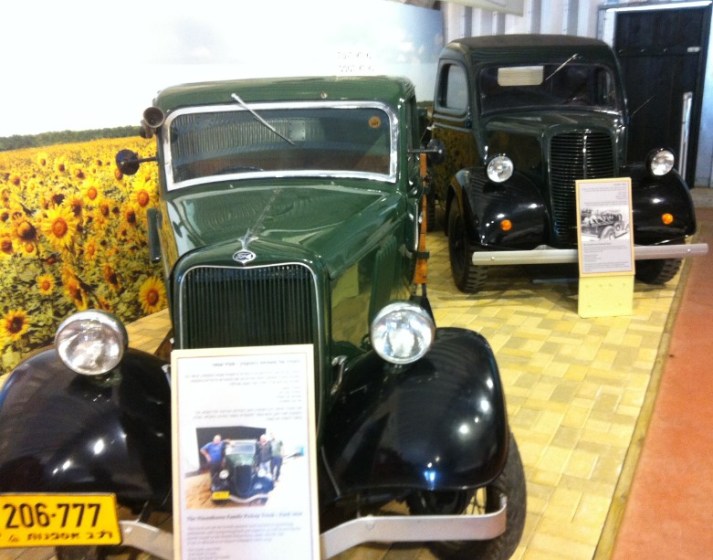 מוזיאון החצר הישנה בקיבוץ עין שמר 