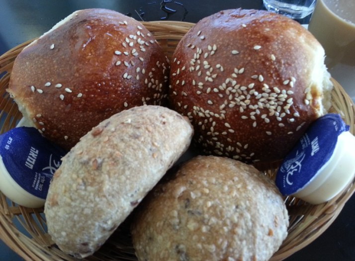 גוט'לה - קונדיטוריה ובית קפה באבן יהודה