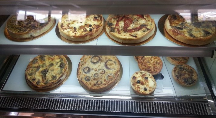 גוט'לה - קונדיטוריה ובית קפה באבן יהודה