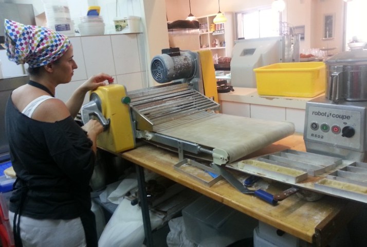 גוט'לה - קונדיטוריה ובית קפה באבן יהודה