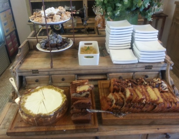 חטאים מתוקים ברמת השרון