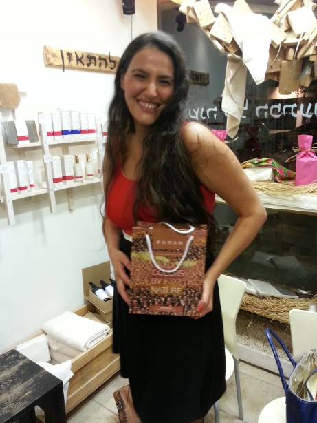 איפור מינרלי - Faran cosmetic