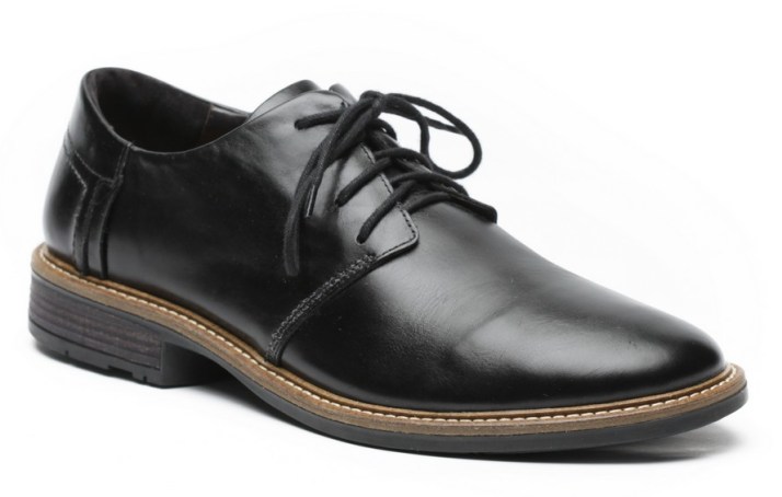 קולקצית נעלי הגברים של טבע נאות - קו אקזקוטיב