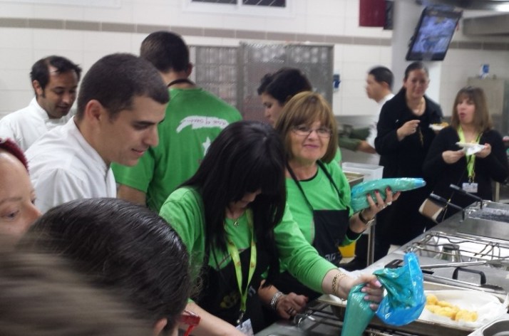 השפים הגדולים מבשלים עם ולמען חולי סרטן