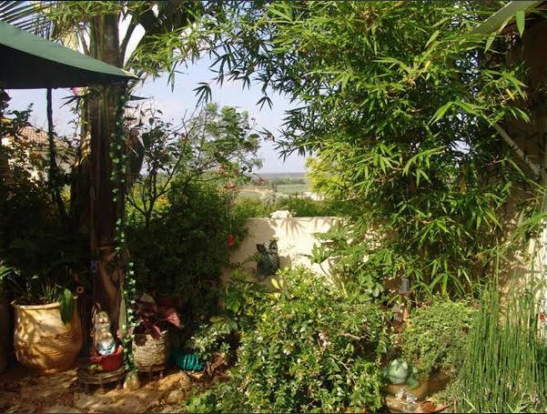 סיור בבית הדיור המוגן אחוזת פולג מקבוצת אחוזות רובינשטיין