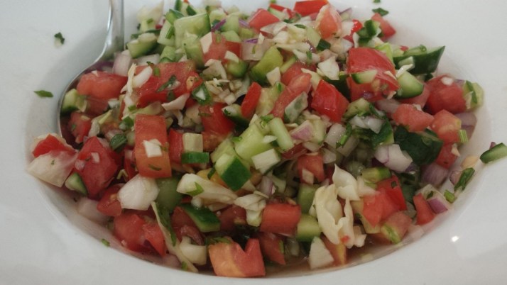 חומוס זיתון בשוק התקווה