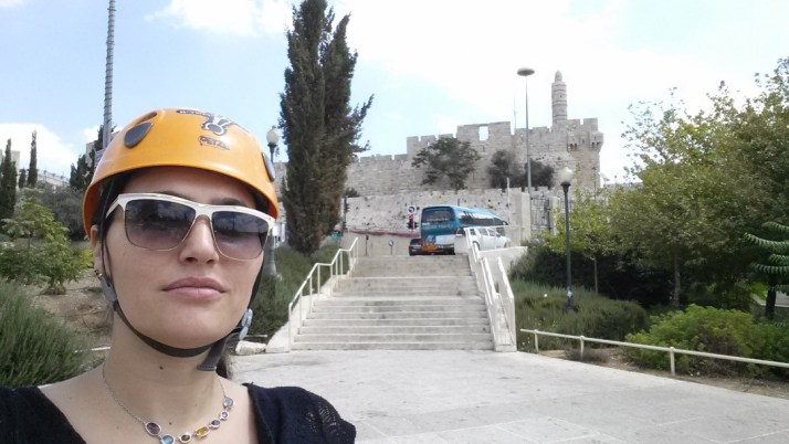 השקה מחדש של סניף הדגל של רשת בורגרס בר במושבה הגרמנית בירושלים