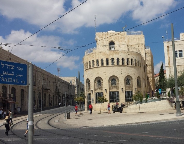 השקה מחדש של סניף הדגל של רשת בורגרס בר במושבה הגרמנית בירושלים