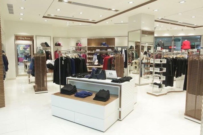 PUNT ROMA - מותג אופנה ספרדי ברשת המשביר לצרכן