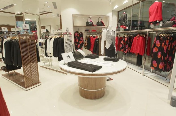 PUNT ROMA - מותג אופנה ספרדי ברשת המשביר לצרכן