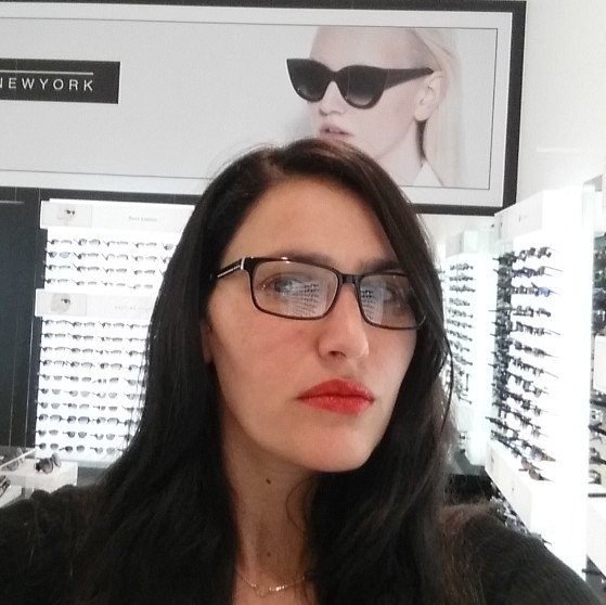 אירוקה מחדשת ERROCA - Welcome to the House of Brands