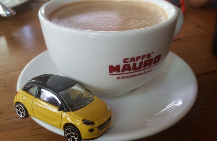 סיבוב דאווין עם אופל אדם Opel Adam