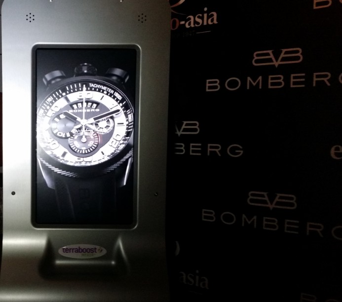 חדש בארץ: שעוני בומברג Bomberg