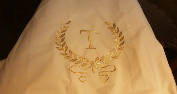 אורית טראוב מלבישה את הבית