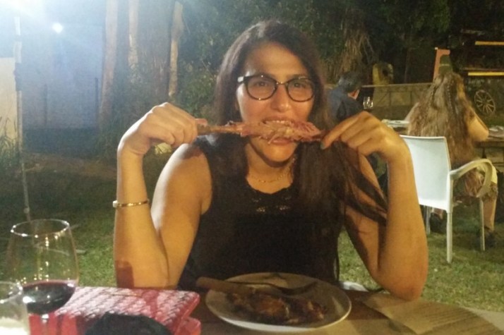 ארוחת קרניבורים עם המעשנה