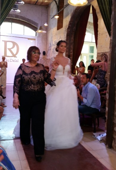 המעצבת ריקי דלאל השיקה את קולקציית שמלות הכלה החמישית שלה Riki Dalal