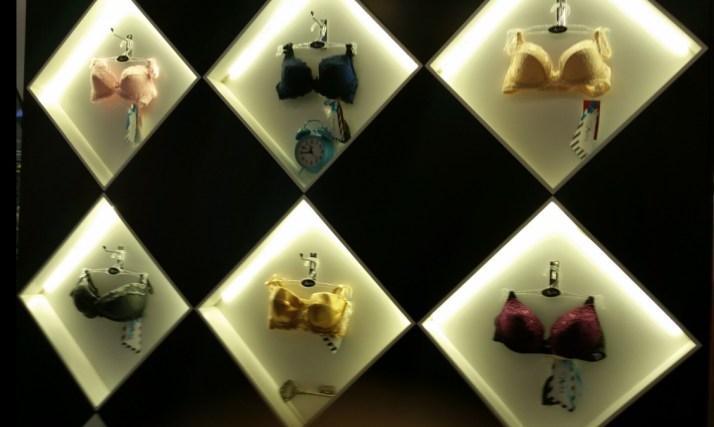 השקת החנות הראשונה של רשת אליס הלבשה תחתונה בגן העיר תל אביב ALICE – My UnderWorld