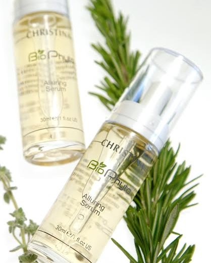 חדשים על המדף: סרום Alluring Serum של כריסטינה ומארז ONCE לכל סוגי השיער של הדרין