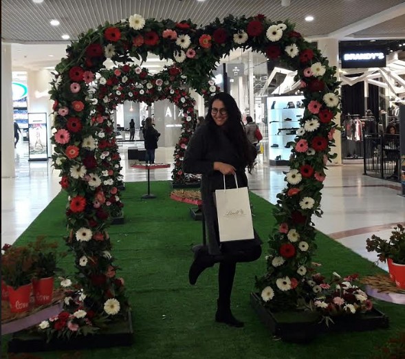 חנות פופ אפ לינדט Lindor Pick & Mix לכבוד ולנטיין בקניון רמת אביב