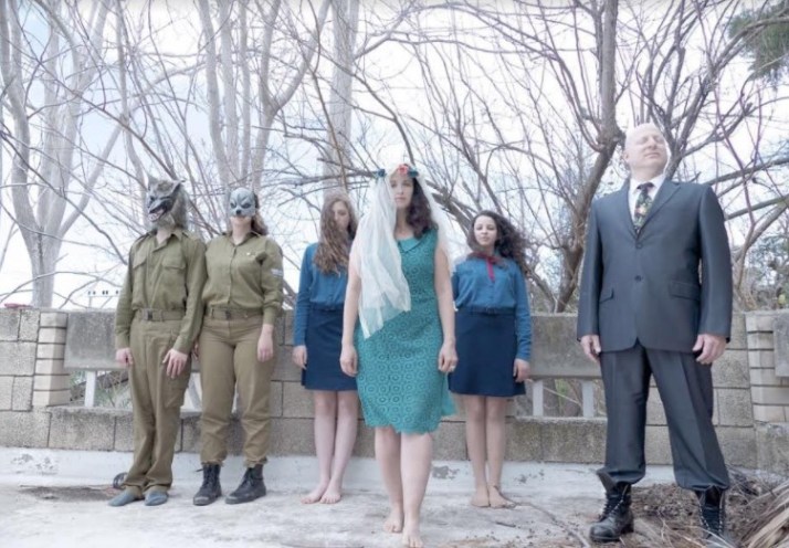 הדשא של השכן - תערוכה ייחודית לרגל חגיגות 80 שנה לכפר שמריהו