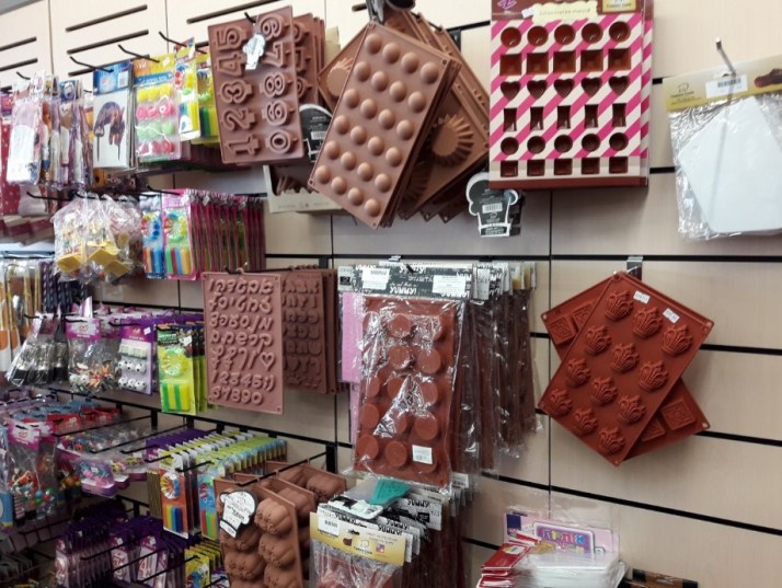 חנות הדגל של פוליבה יצרנית חומרי גלם לאפייה