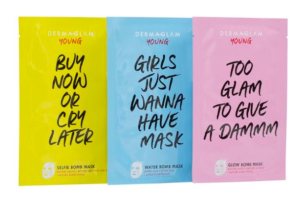 חנות ג'יימס ריצ'רדסון דיוטי פרי בחגיגת מסכות פנים PUT YOUR MASK ON!