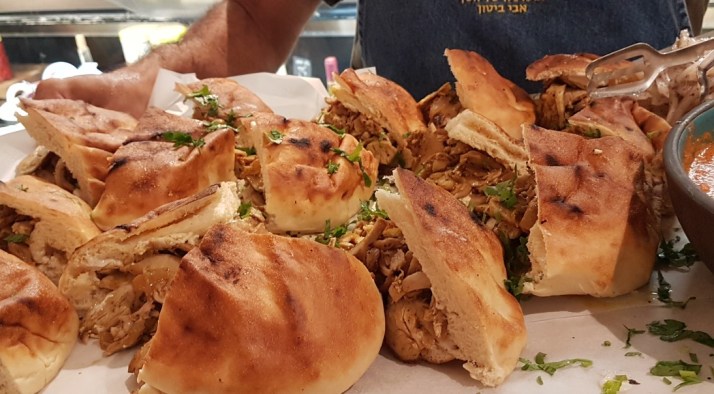 מנות הודו במעדניית סוליקה של שף אבי ביטון + מתכונים