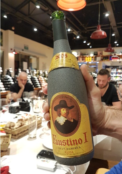 מכירים את עולם היין בדרך היין