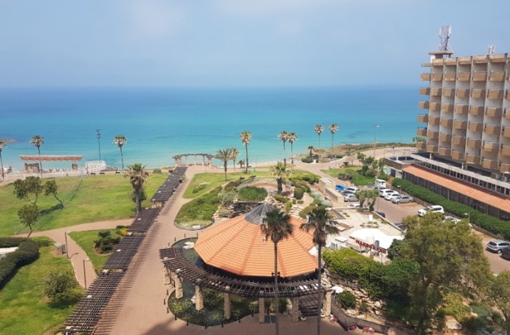 על ארוחת הבוקר והספא של מלון מגדל דוד בנתניה  DAVID TOWER HOTEL