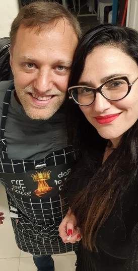 ערבי בשר מענגים אצל רוב מלך המנגל