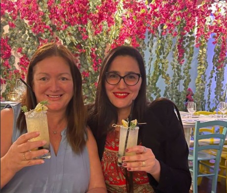 סלון יווני של שף גיא פרץ במלון WEST