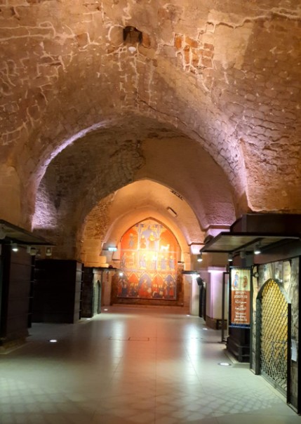 התיירות חוזרת לעכו ופתיחה מחודשת של מסעדת אורי בורי